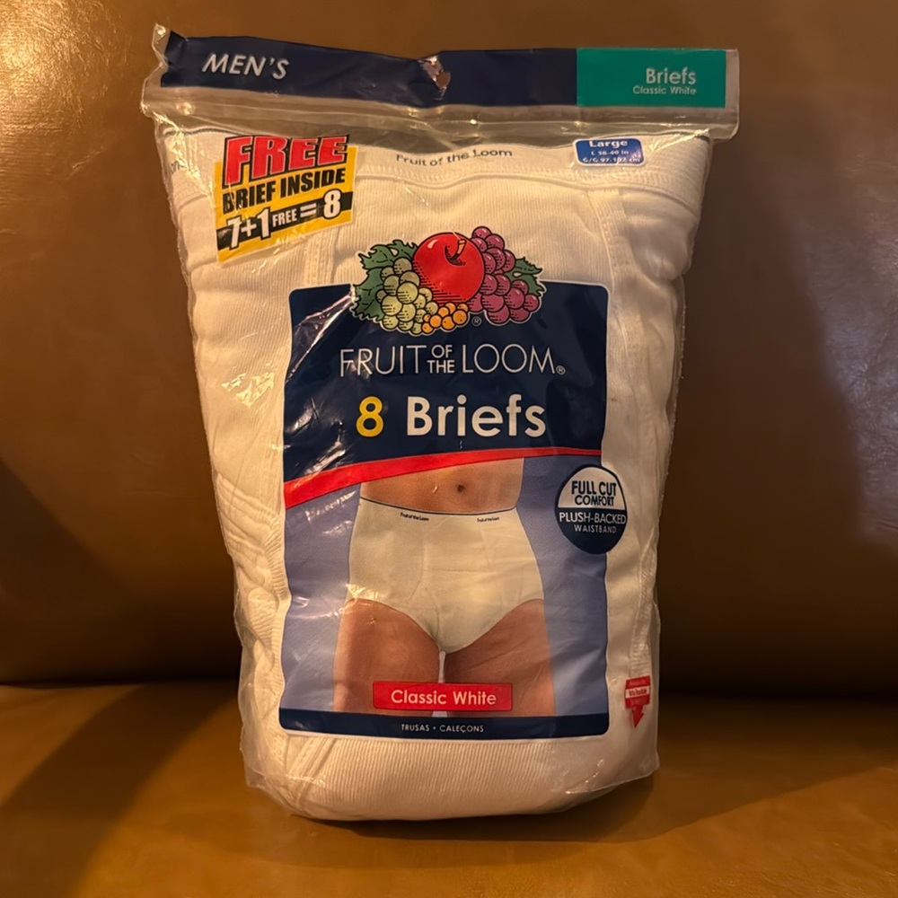 2009 Fruit of the Loom White Briefs - New!